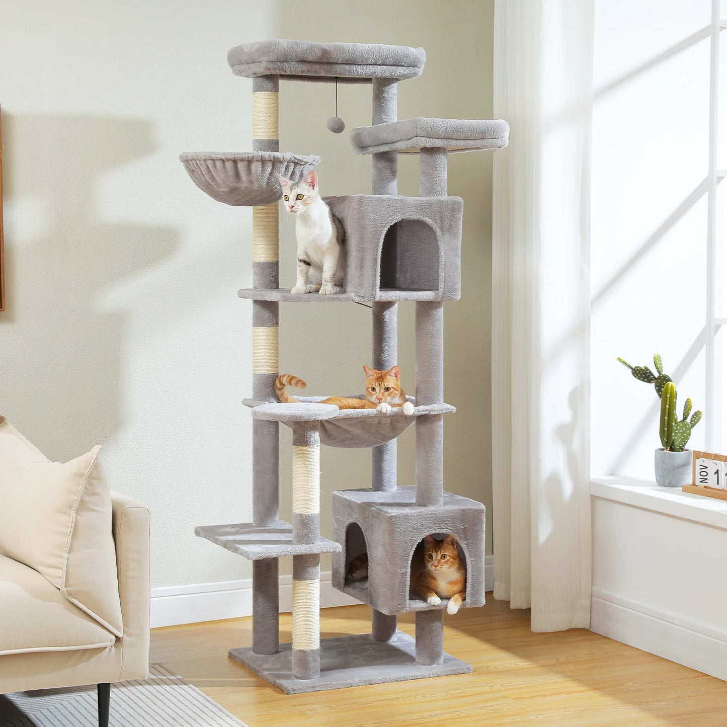 Tall Cat Tower for Indoor Cats Multi-Level Plush Cat Condo with Scratching Posts Scratching Boards And Perches Caves