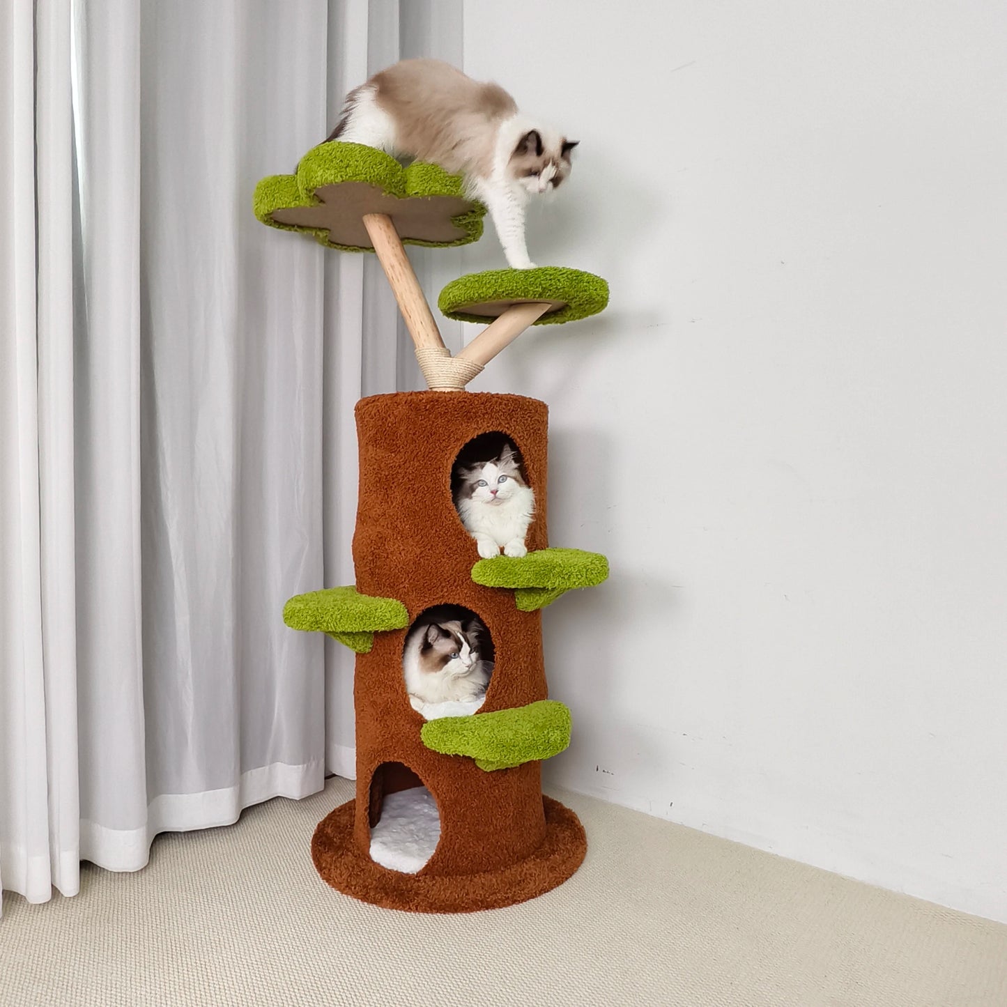 Indoor Cat Tree Tower Center for Large Cats with Flower-shaped Plush Stairs Condo